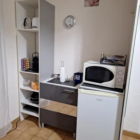 Guest house Au 1er Etage D'une Ponteilla
