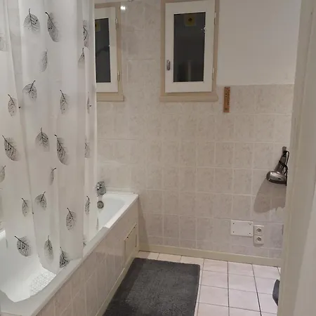 Guest house Au 1er Etage D'une Ponteilla
